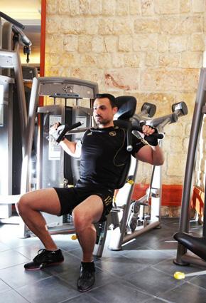 جيمي مقدسي: إليكم سبب ضعف بعض العضلات مقارنة مع مثيلاتها